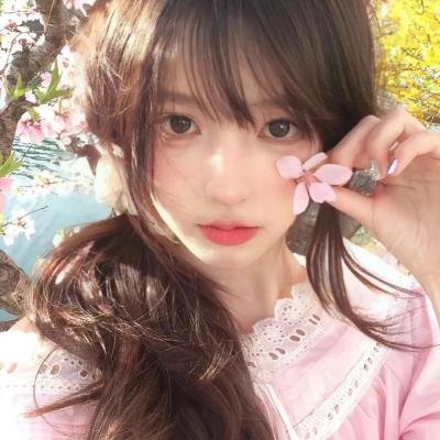 那女孩真帅